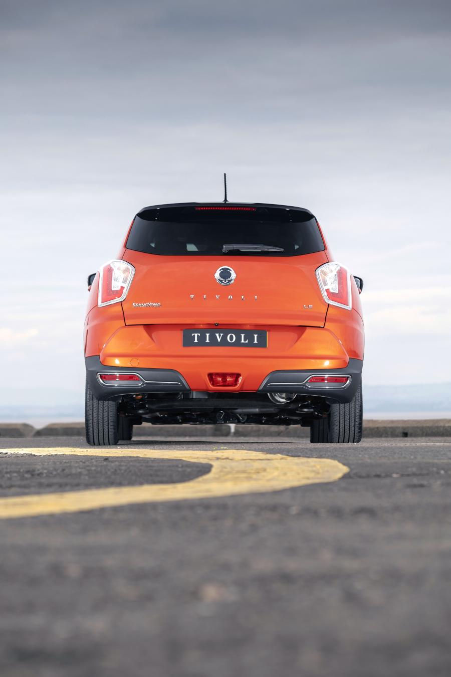  SsangYong Tivoli LE 2019 года  (UK) (фото 6 из 34)